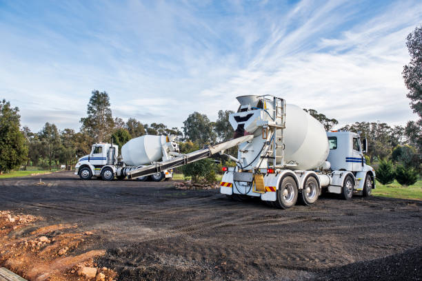 Best Local Concrete Companies  in Forest Lake, MN